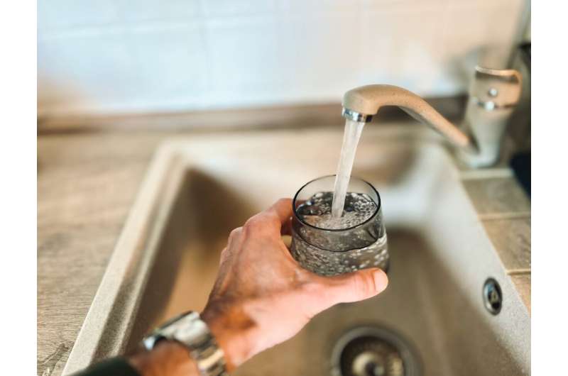 Lack of fluoridated water a health risk for disadvantaged Queenslanders